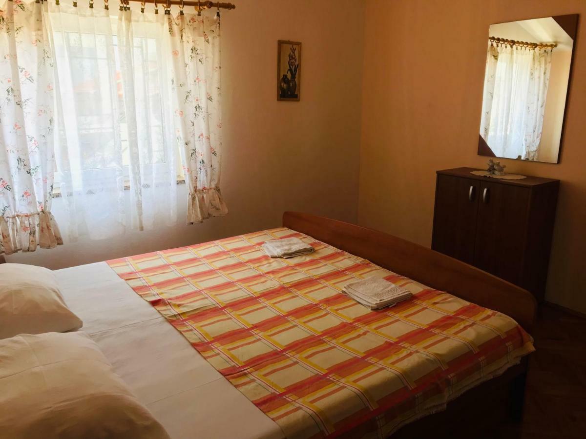 Apartment Cvijeta *